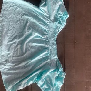 American eagle crop top